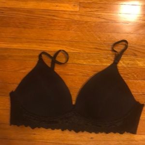 NWOT! Never worn! Wire free bra by Vince Camuto. In black with lace trim design